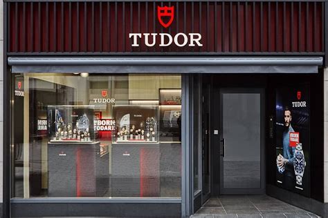 ‭TUDOR Boutique Gadebusch‬ 